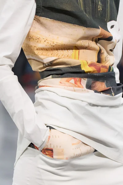 Look 107